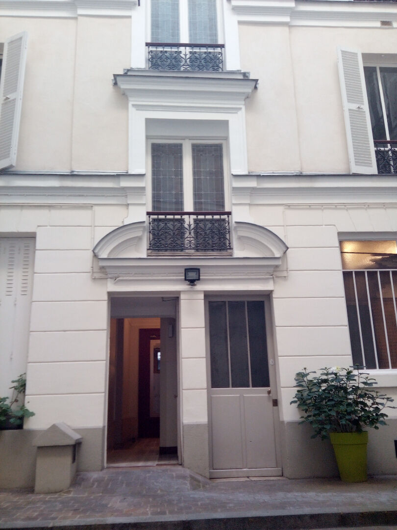 Bastille charmant studio sur cour à Paris 04 — photo 11