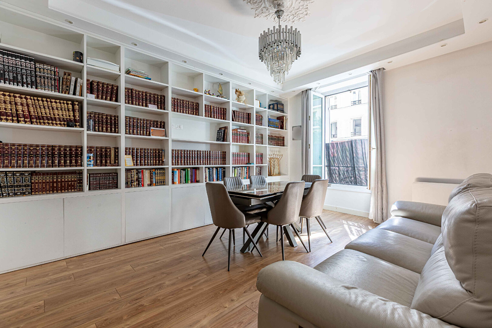 Bureaux a amenager pour une activite de professions liberales à Neuilly sur seine 92200 — photo 4
