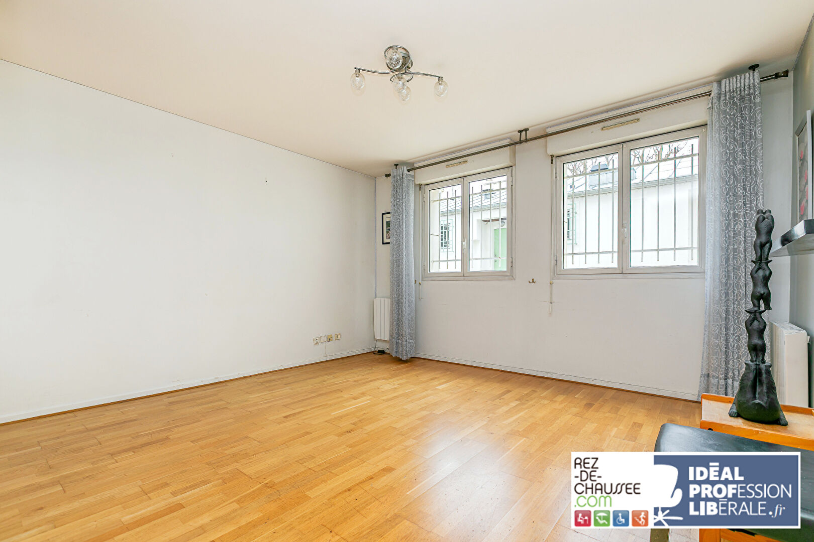 Bureaux a amenager en rez-de-chaussee 2-3 pieces - vieux puteaux à Puteaux 92800 — photo 3