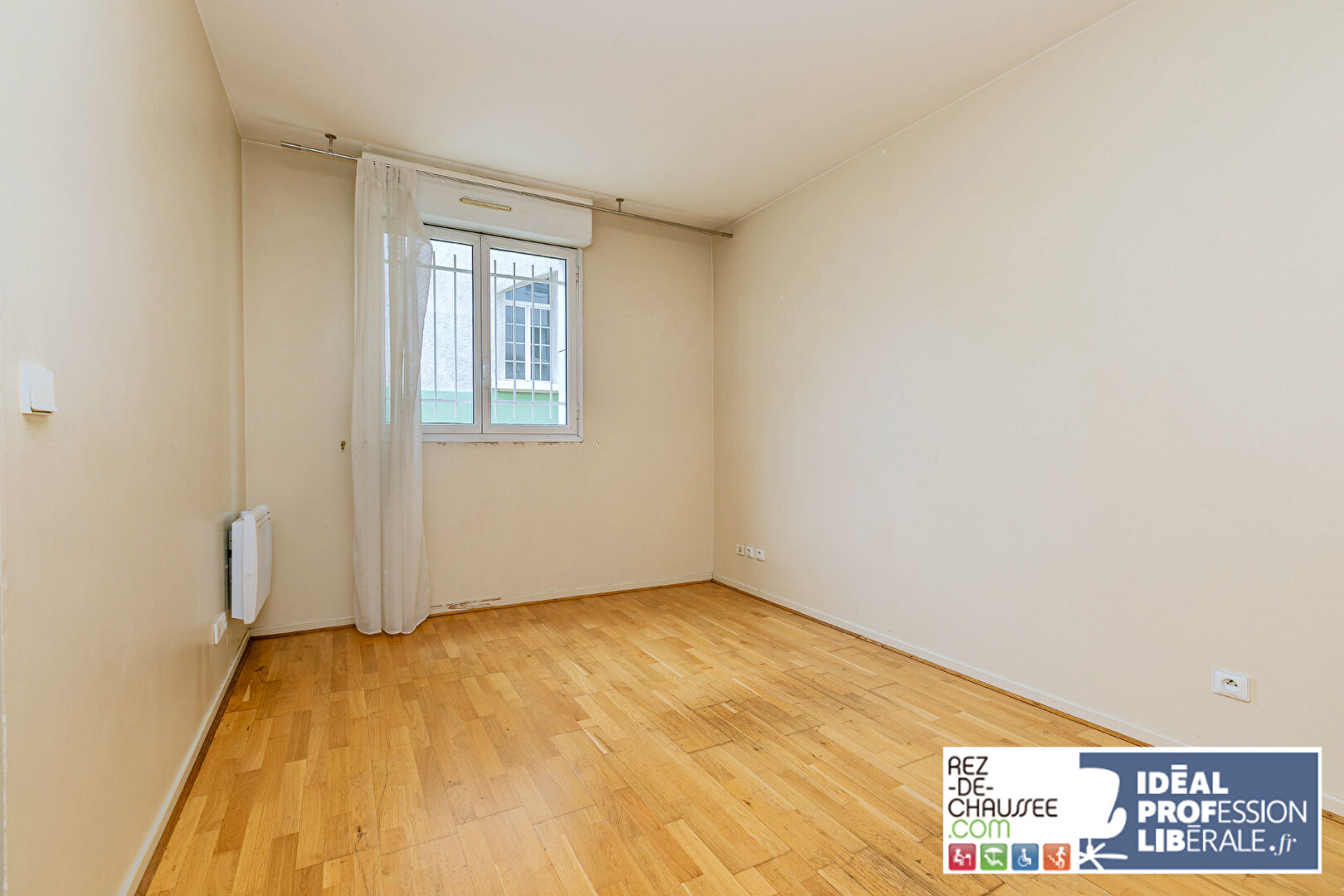 Bureaux a amenager en rez-de-chaussee 2-3 pieces - vieux puteaux à Puteaux 92800 — photo 11