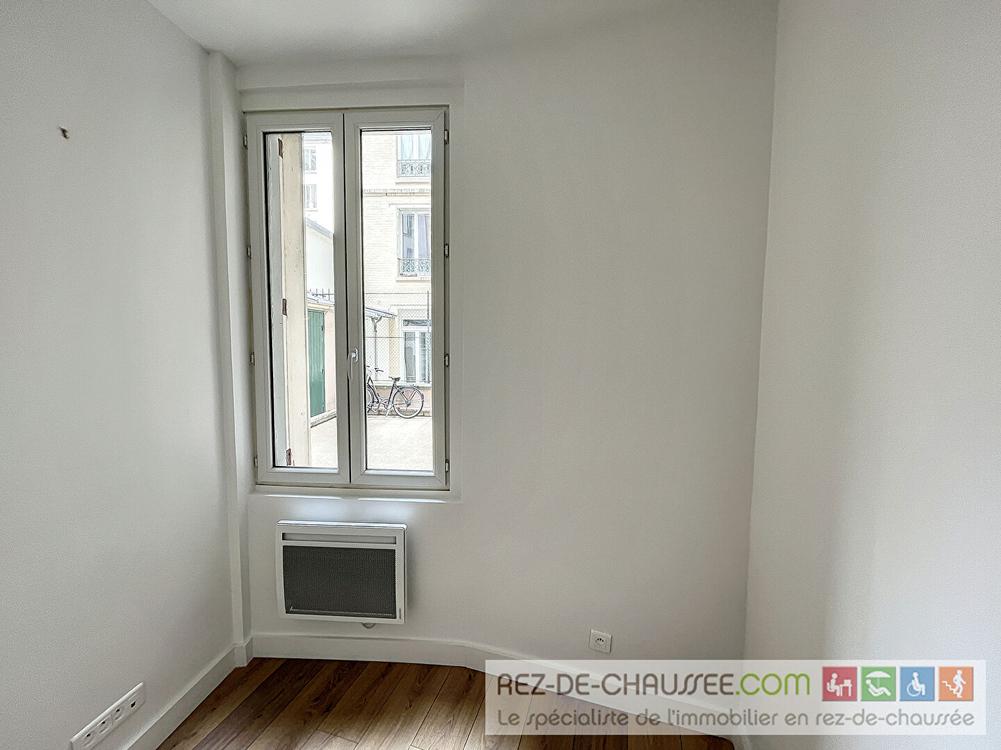 Jules joffrin - espace pour deux postes de travail à Paris 18 — photo 6