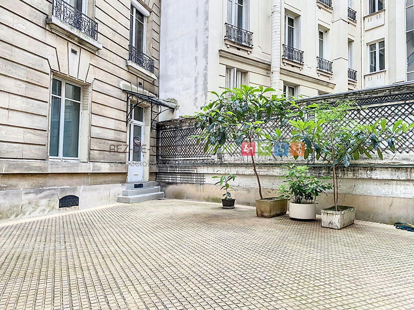 Appartement souplex place victor hugo à Paris 16 — photo 3