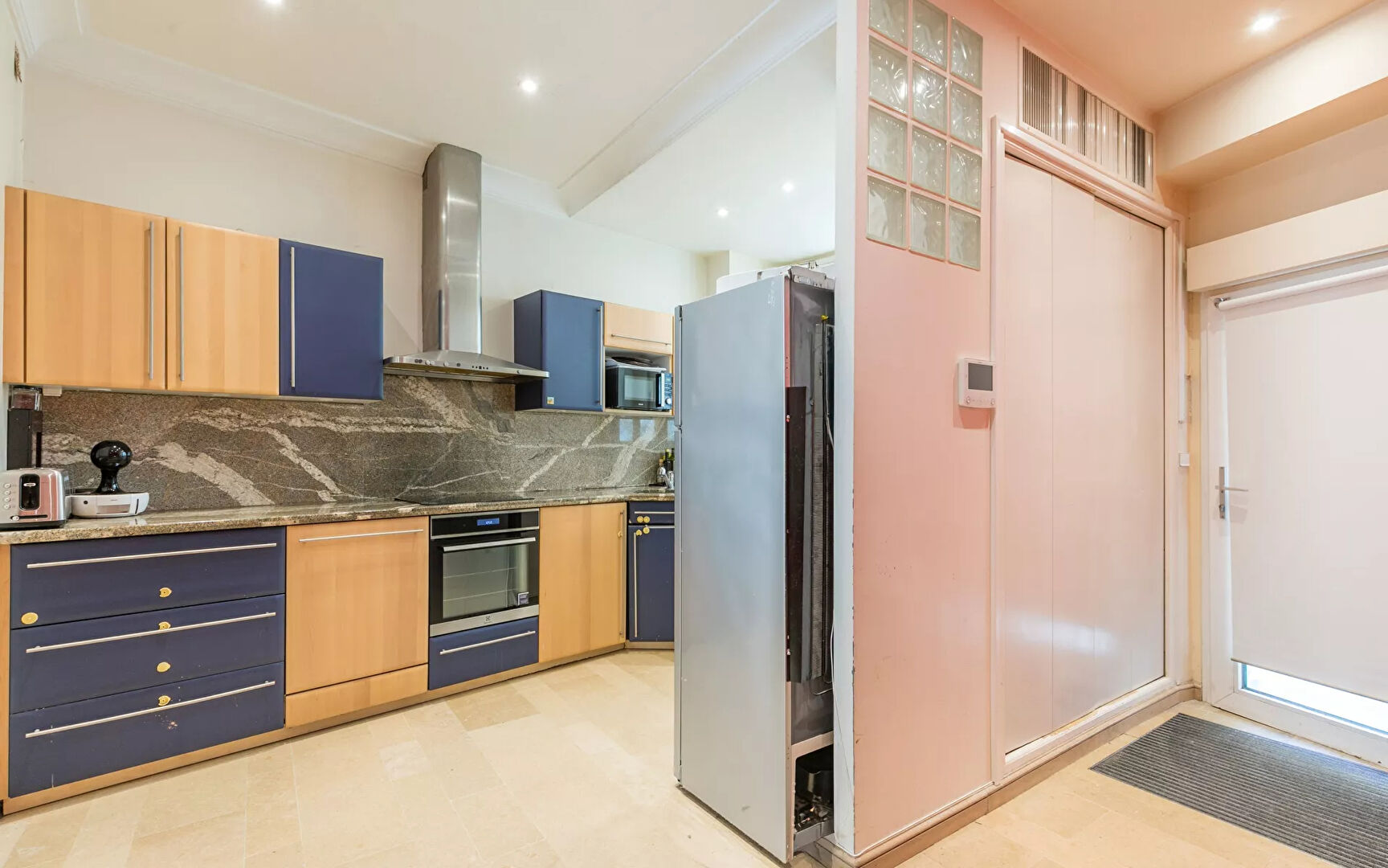 Au coeur du village faidherbe appartement sur deux niveaux à Paris 11 — photo 6