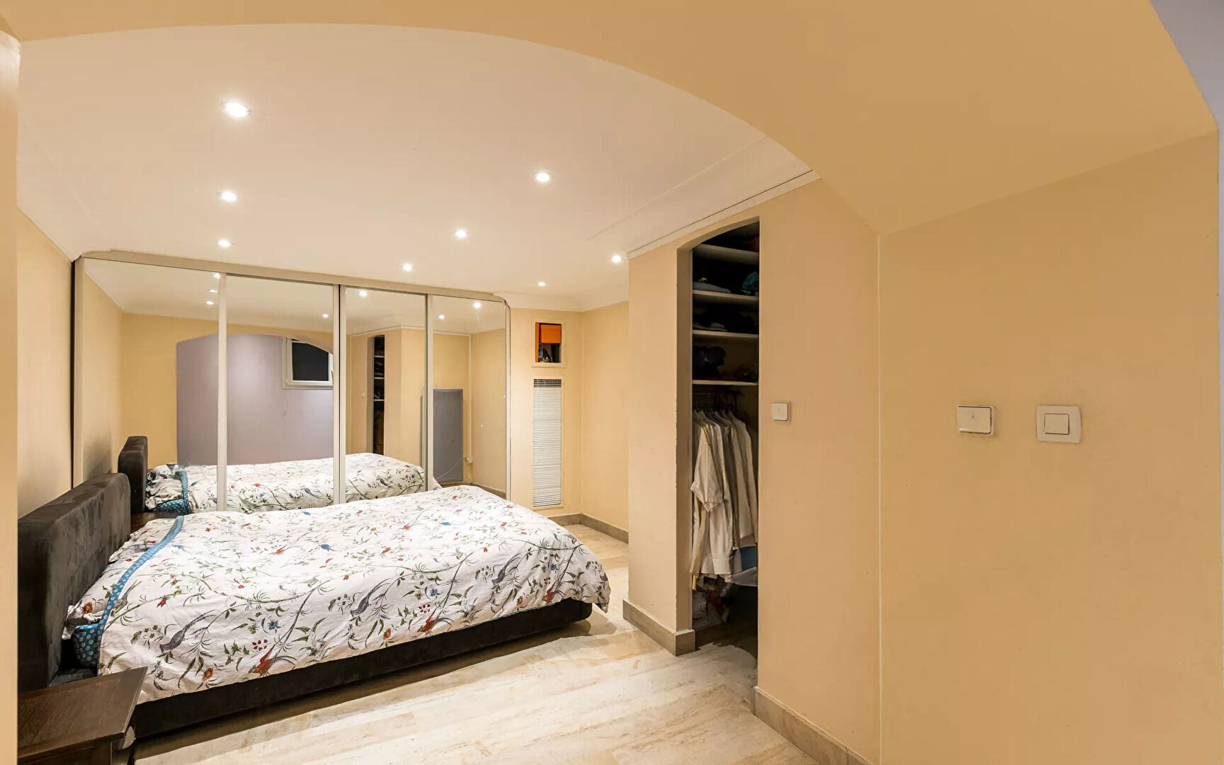 Au coeur du village faidherbe appartement sur deux niveaux à Paris 11 — photo 7