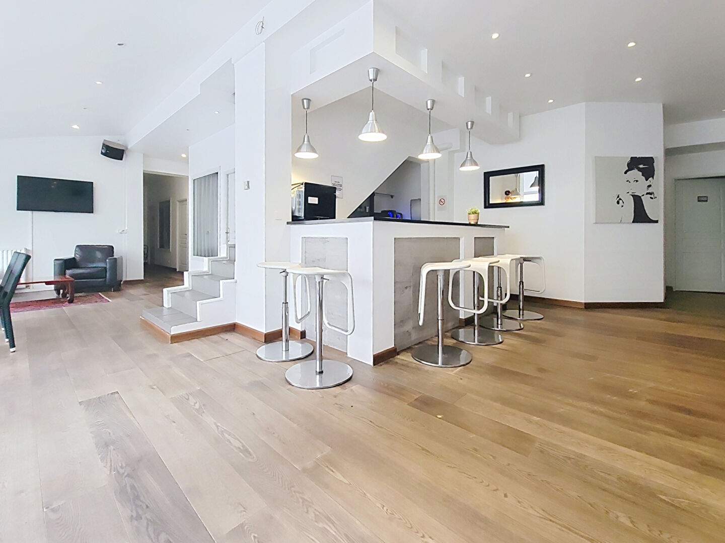 Local commercial modulable sur patio à Boulogne billancourt 92100 — photo 4