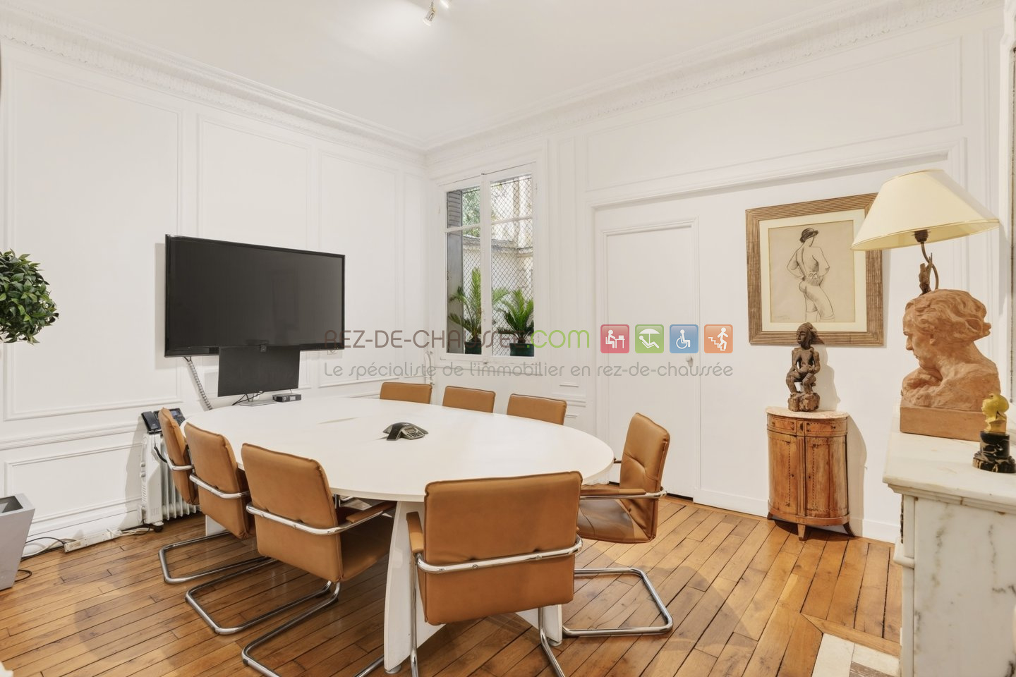 Bel espace de bureaux proche mairie 16e a louer en bail professionnel à Paris 16 — photo 7