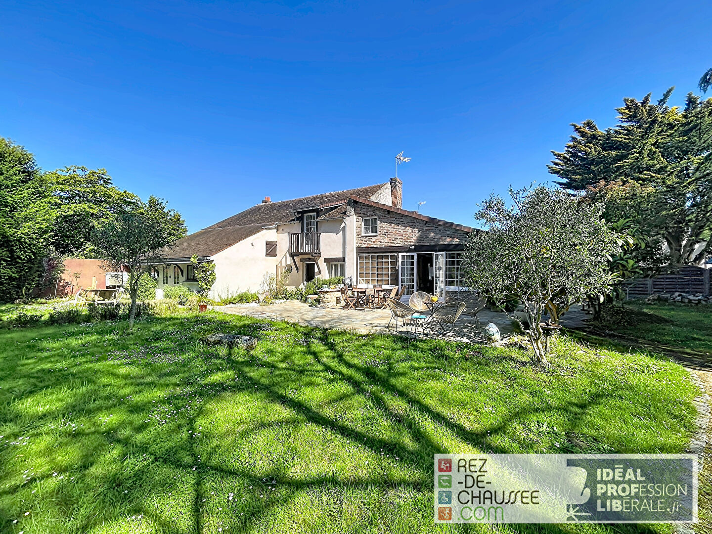 Chevreuse - grande maison d'hôtes - gîte à Chevreuse 78460 — photo 13