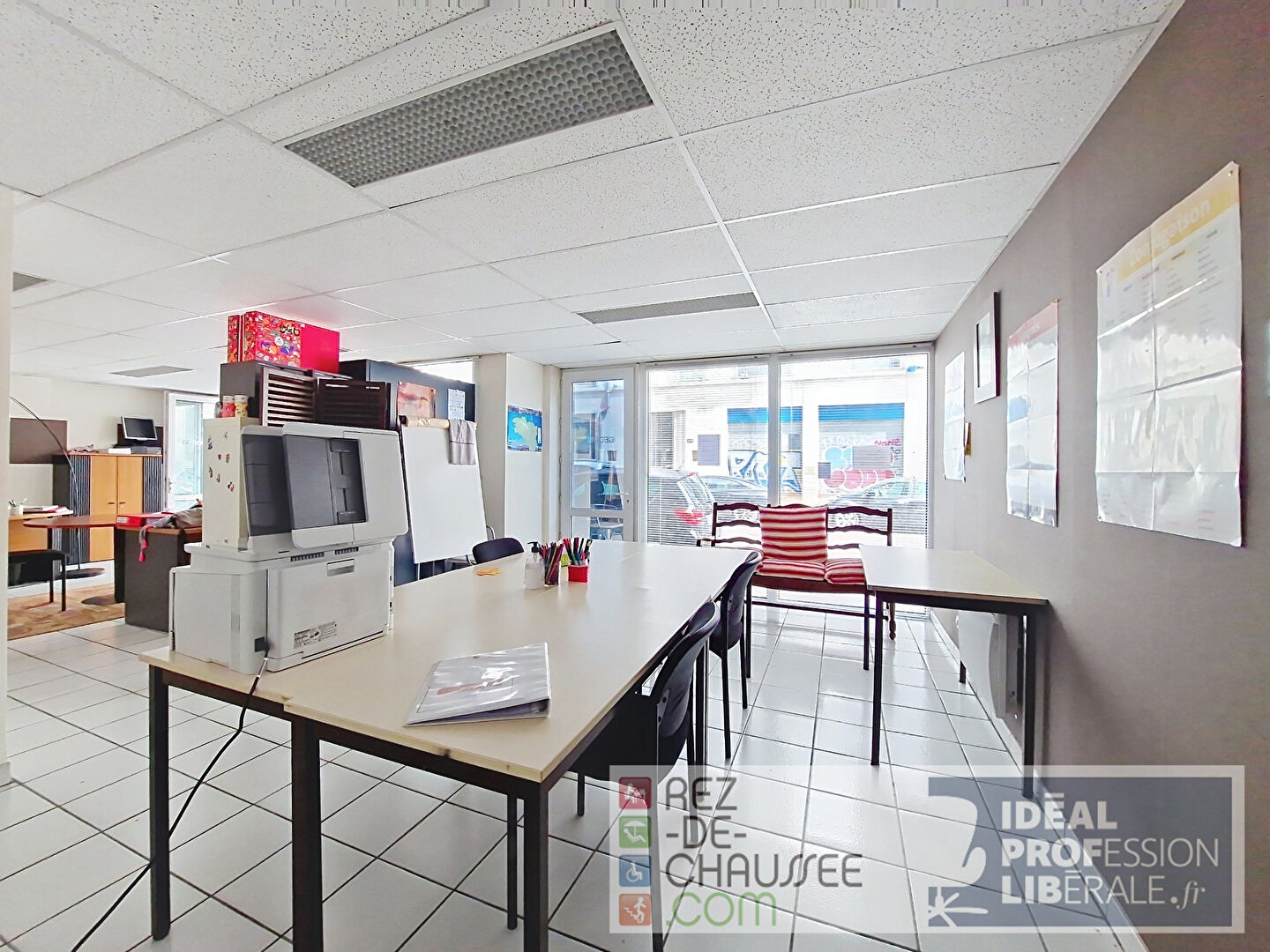 Lyon 3 - garibaldi - local commercial/ bureaux de 64 m² à Lyon 69003 — photo 3