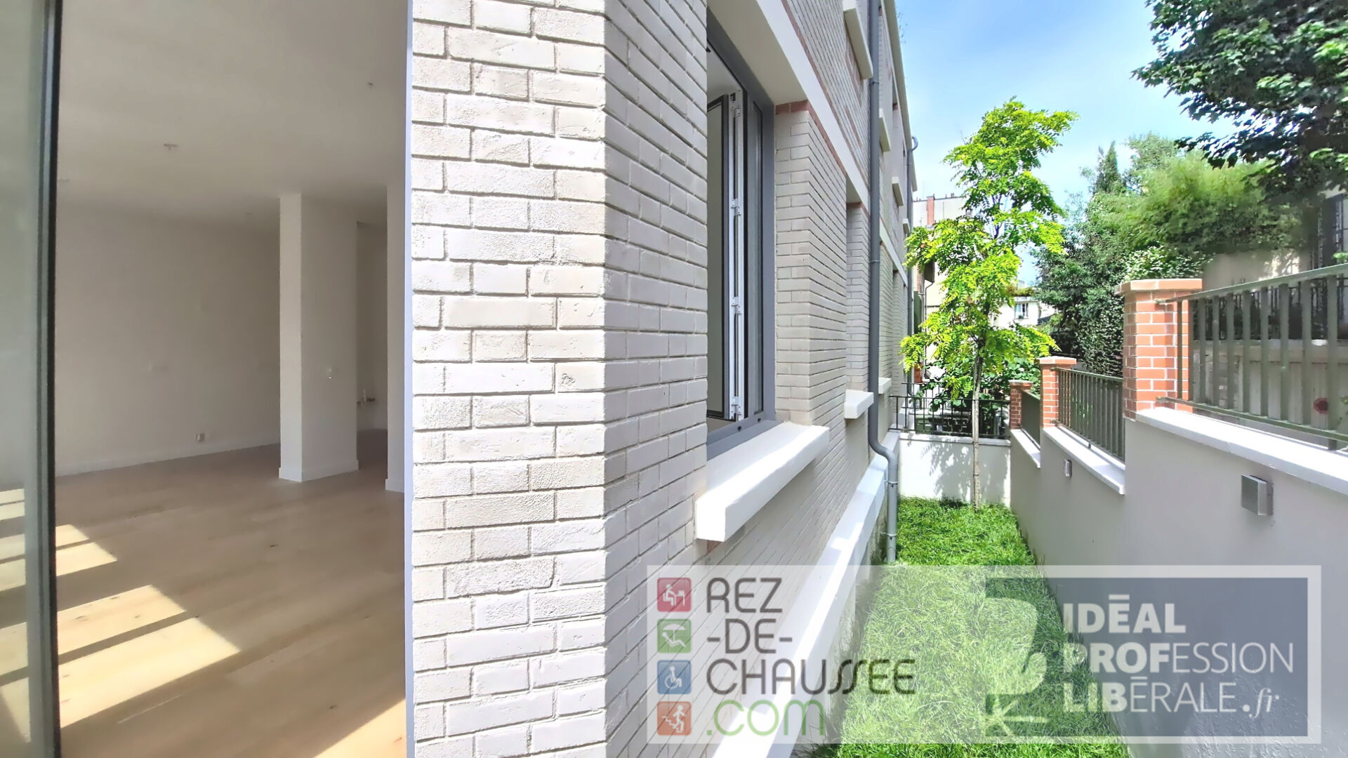 Mousaïa bureaux pour profession liberale sur 2 niveaux avec exterieur à Paris 19 — photo 1