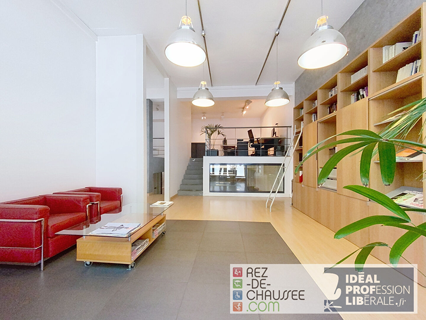 Pont de suresnes - 290 m² - bureaux / showroom - architecture contemporaine à Suresnes 92150 — photo 3