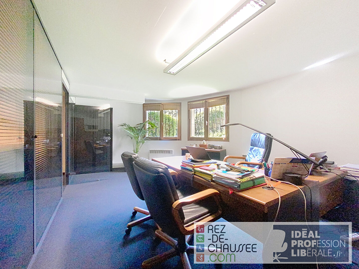 Pont de suresnes - 290 m² - bureaux / showroom - architecture contemporaine à Suresnes 92150 — photo 9