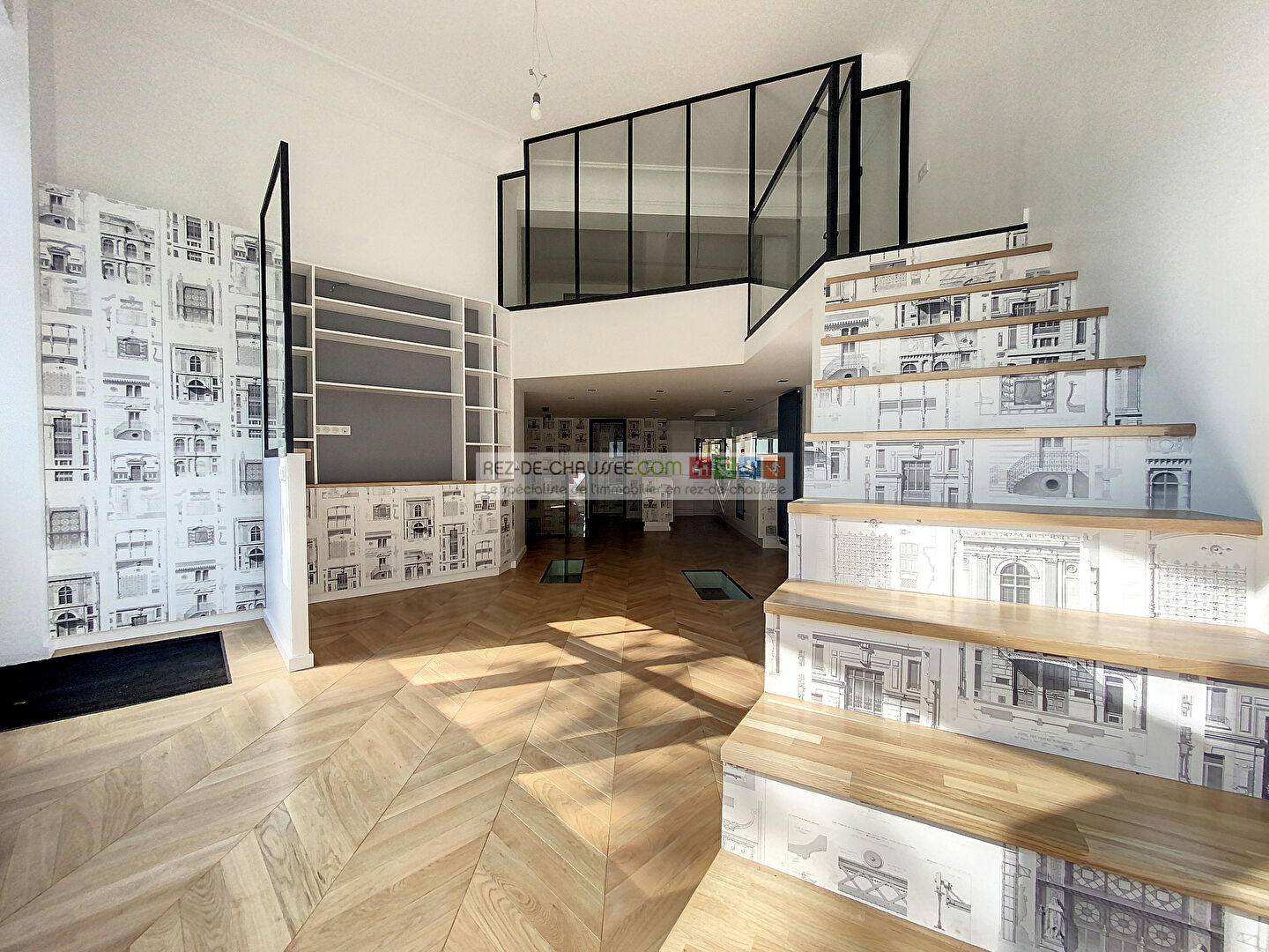 Appartement atypique renove parc des buttes-chaumont à Paris 19 — photo 3