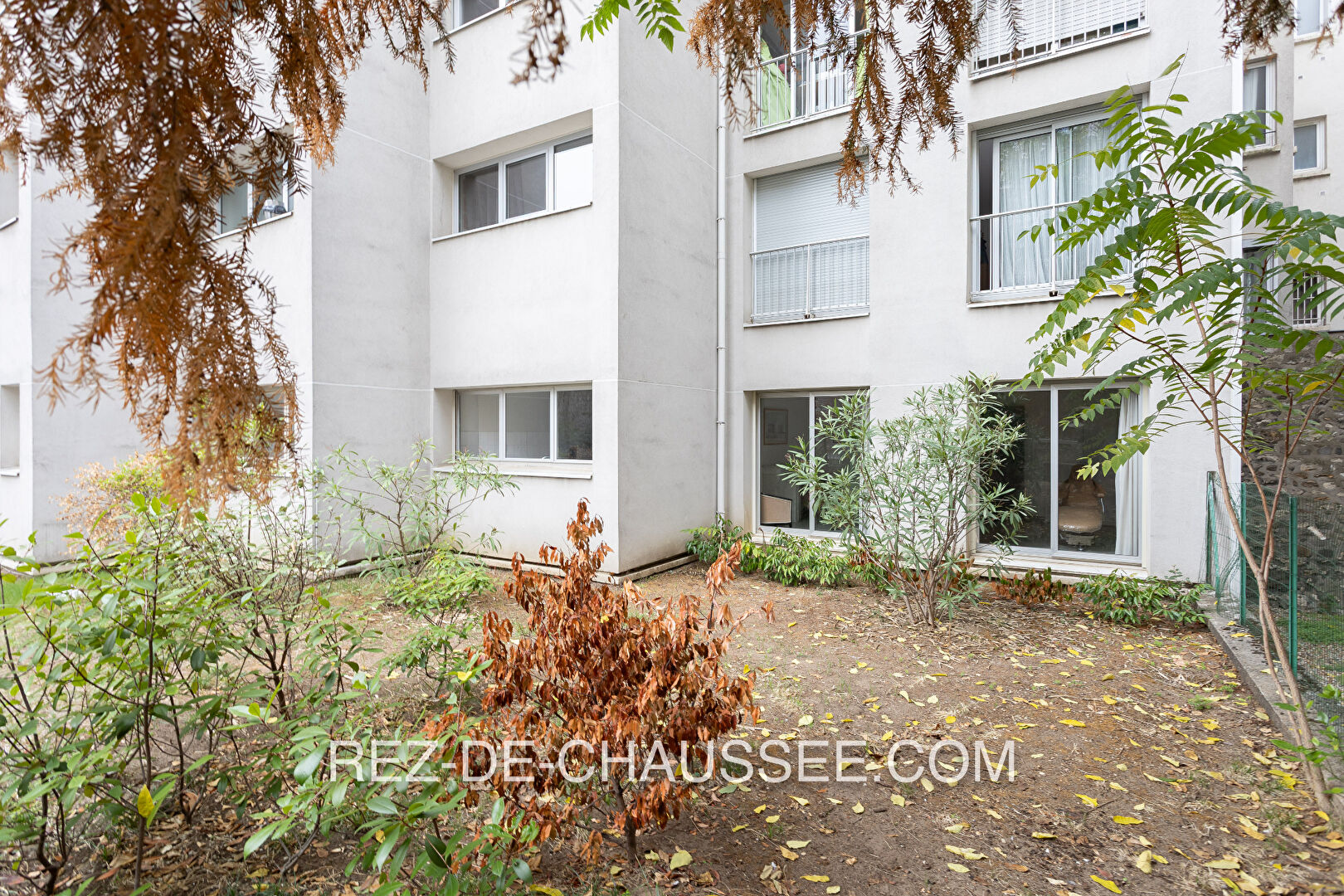 Daumesnil lumineux bureaux en tres bon etat à Paris 12 — photo 10